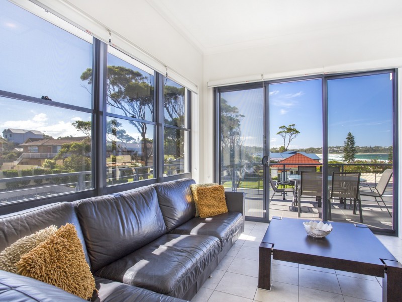 7/5-7 Golf Avenue, Mollymook NSW 2539