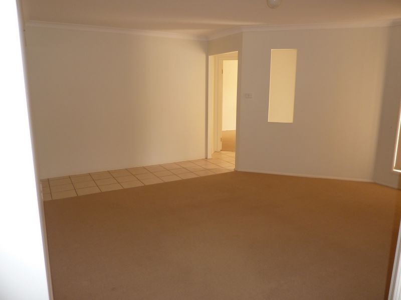 5 Yarrawonga Dr, Mollymook NSW 2539