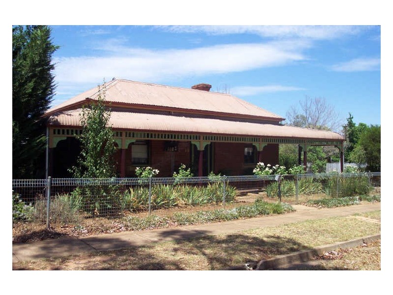 85 Maughan Street, Wellington NSW 2820