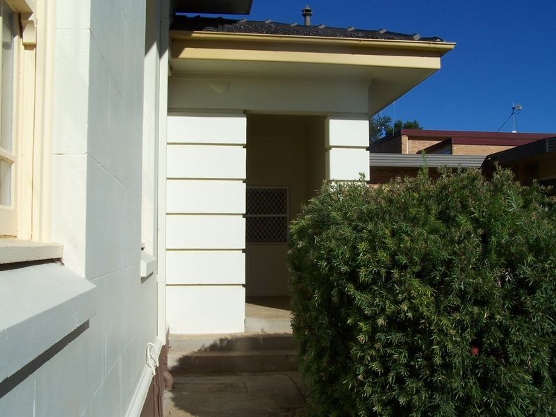Nanima Cresant, Wellington NSW 2820