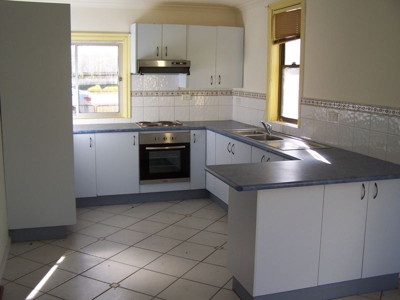 27 Gobolion Street, Wellington NSW 2820