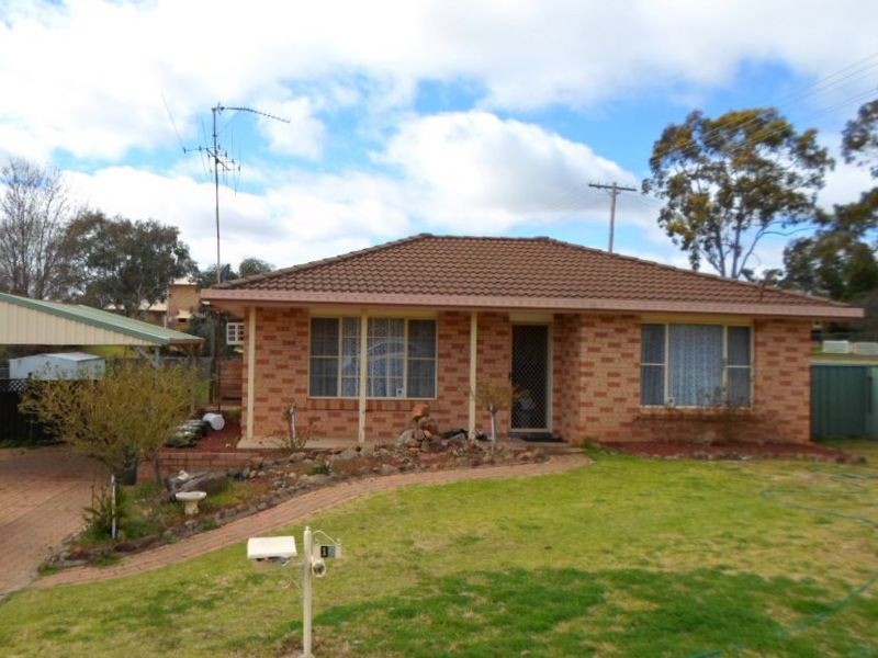 16 Marsh Street, Wellington NSW 2820