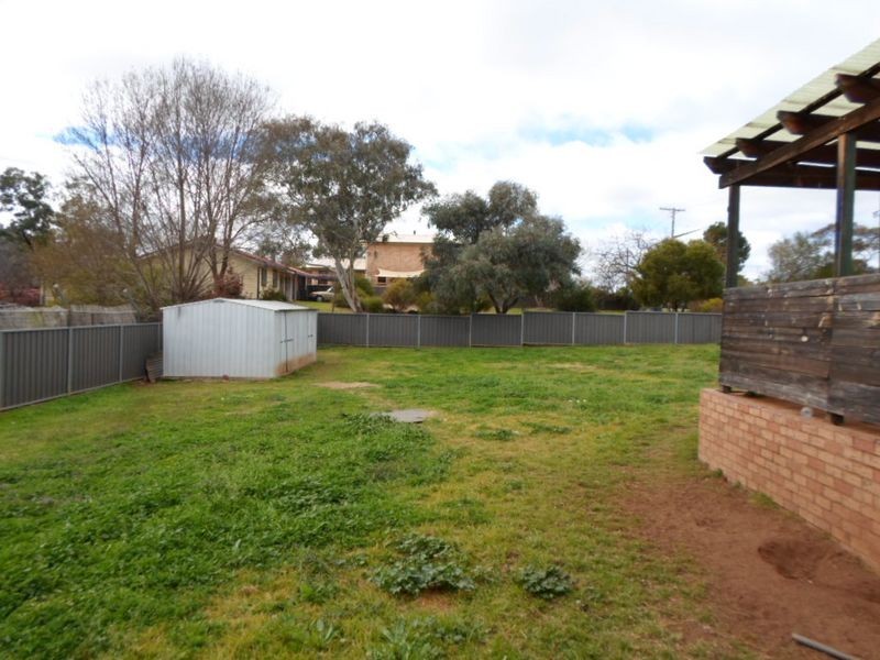 16 Marsh Street, Wellington NSW 2820