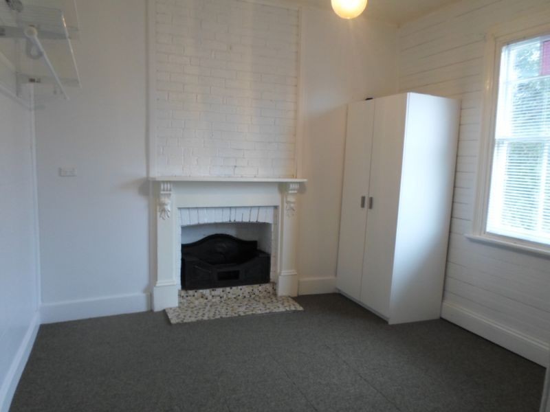 42 Montefiores Street, Wellington NSW 2820