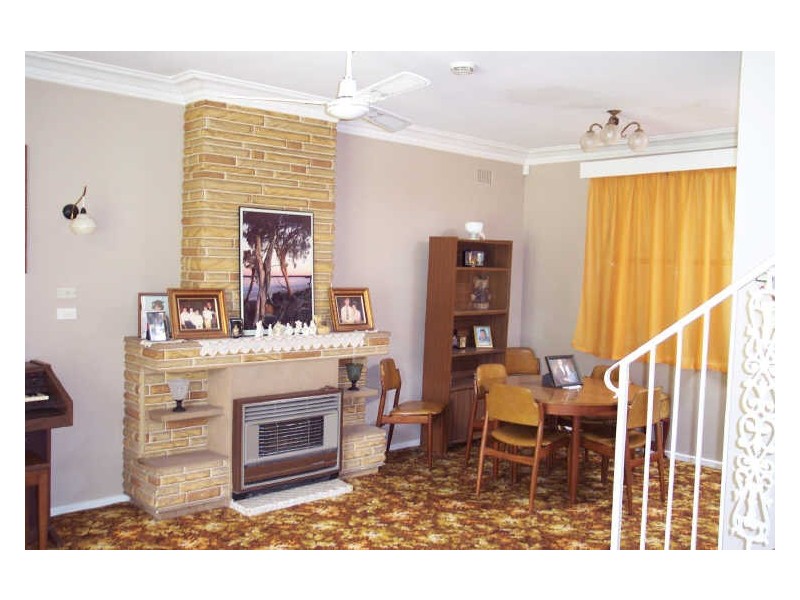 76 Gobolion Street, Wellington NSW 2820