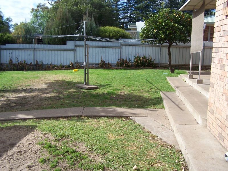 26 Gobolion Street, Wellington NSW 2820