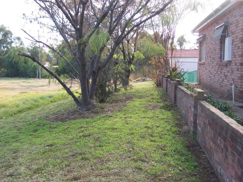 26 Gobolion Street, Wellington NSW 2820