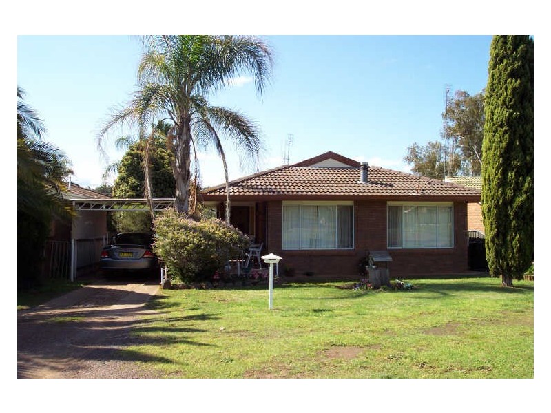 28 Reid Street, Wellington NSW 2820