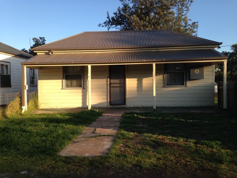 3 Short Street, Wellington NSW 2820