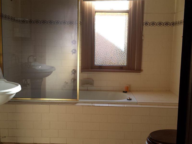 10 Warne Street, Wellington NSW 2820