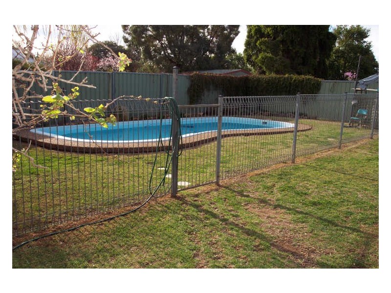106 Maughan Street, Wellington NSW 2820