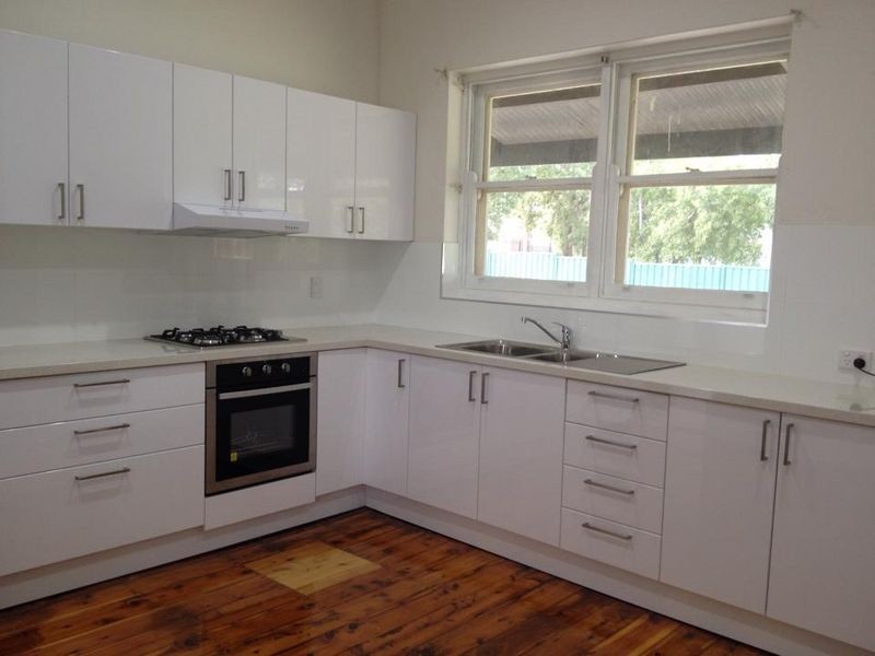 49 Gisborne Street, Wellington NSW 2820