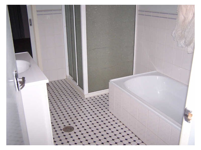 Narwee Mitchell Highway, Wellington NSW 2820