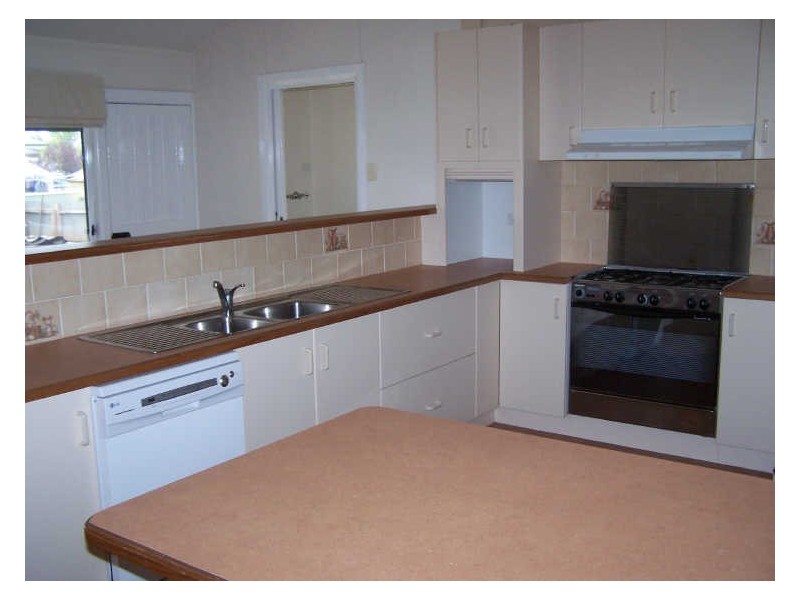 35 Simpson Street, Wellington NSW 2820