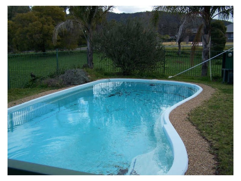 77-79 Montefiores Street, Wellington NSW 2820