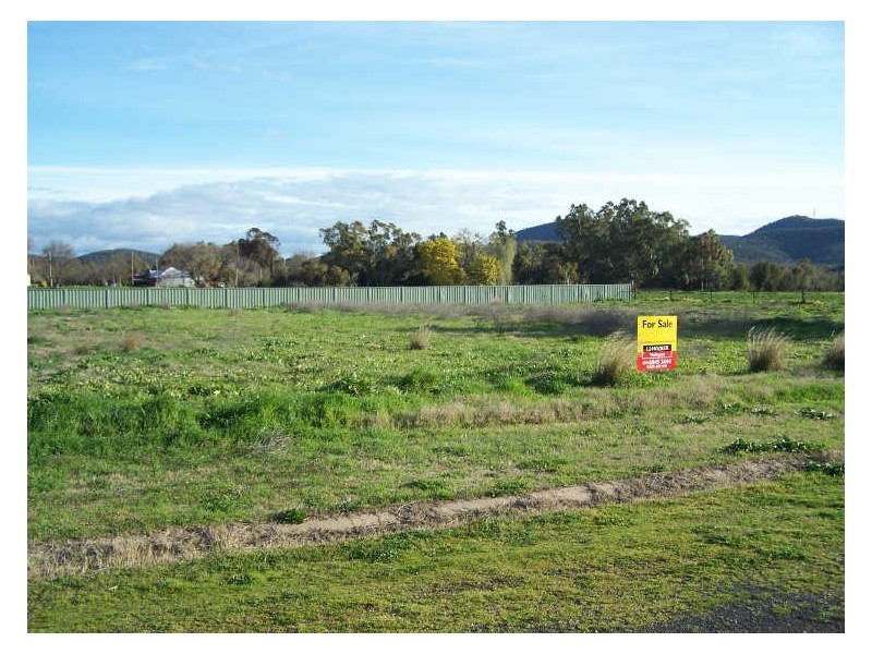 5 Gobolion Street, Wellington NSW 2820