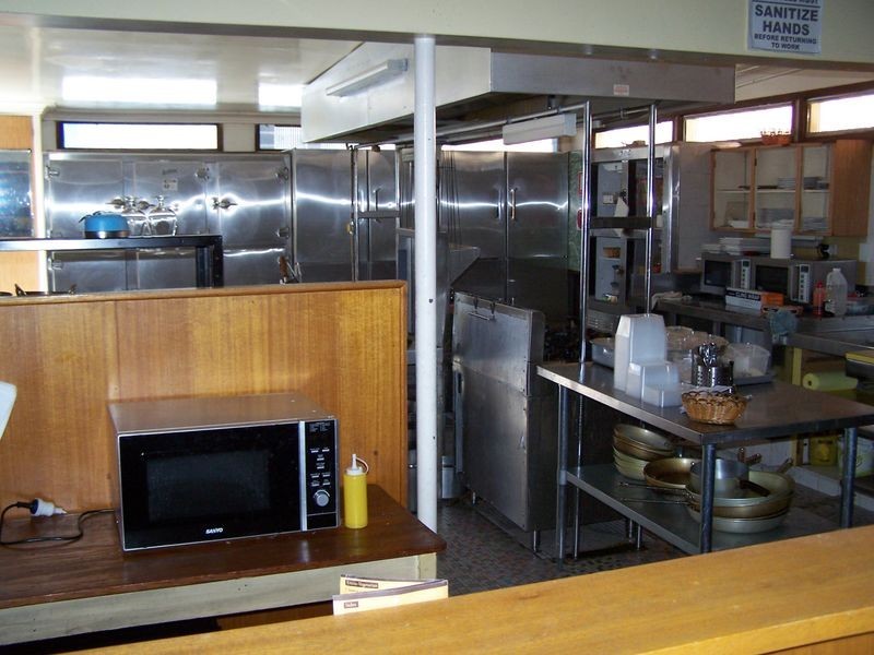 Bill’s Cafe/ Nanima Crescent, Wellington NSW 2820