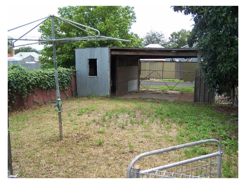 5 Parkes Street, Wellington NSW 2820