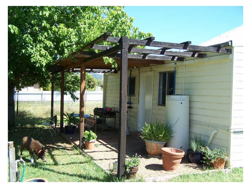 11 Simpson Lane, Wellington NSW 2820