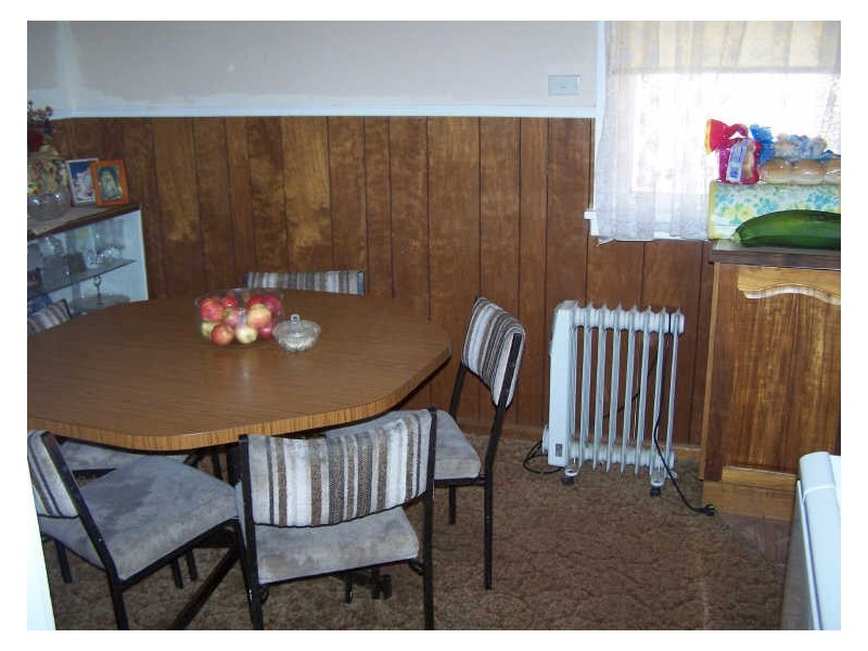 136 Whiteley Street, Wellington NSW 2820