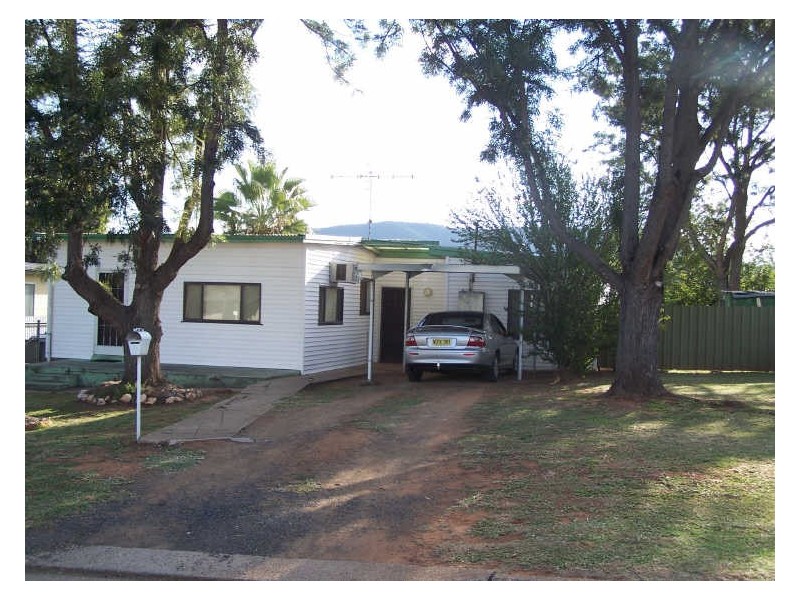 3 Federal Street, Wellington NSW 2820