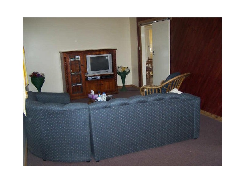 5 Kennard Street, Wellington NSW 2820