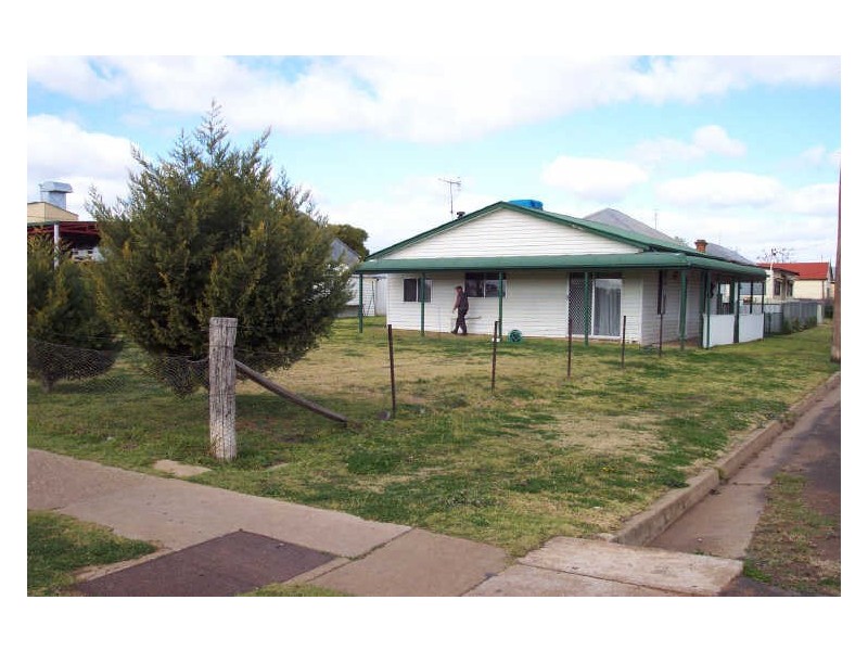 116 Pierce Street, Wellington NSW 2820