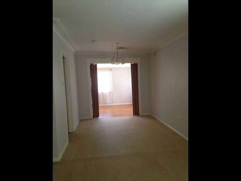 110 Maxwell Street, Wellington NSW 2820