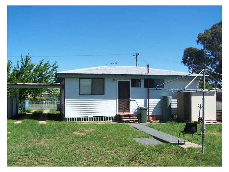 18 Palmer Street, Wellington NSW 2820