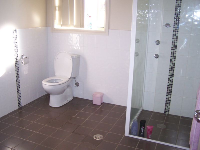 2/11A Maxwell Street, Wellington NSW 2820