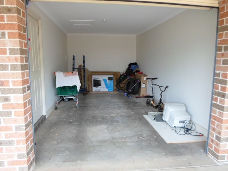 2/11A Maxwell Street, Wellington NSW 2820