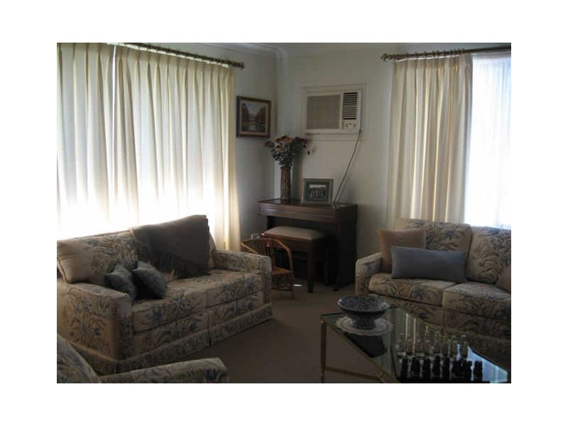 15 Thornton Street, Wellington NSW 2820