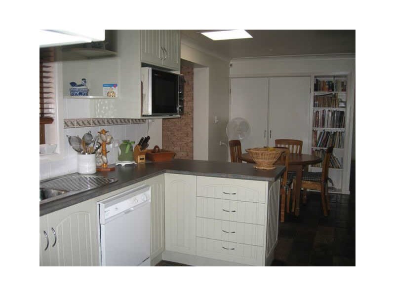 15 Thornton Street, Wellington NSW 2820