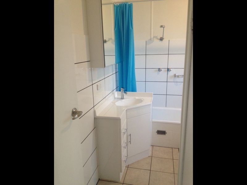 12 Railway Ave, Wellington NSW 2820