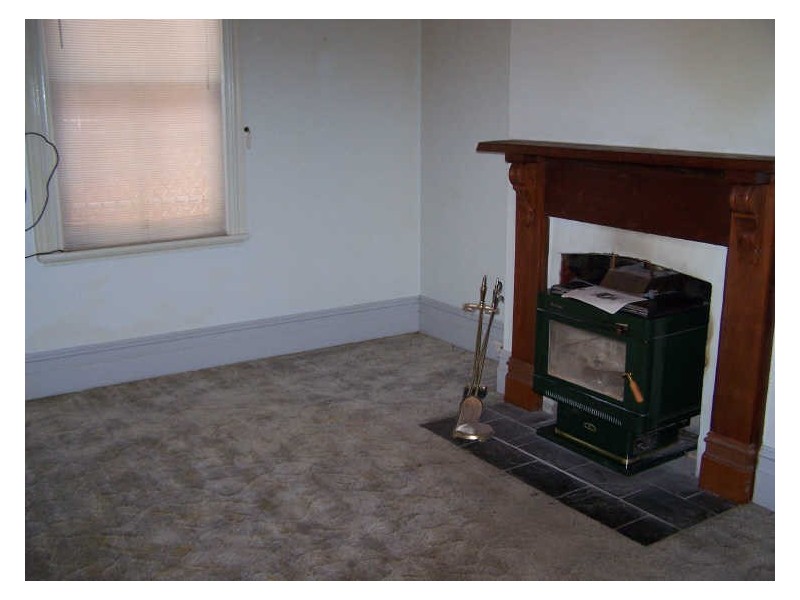 20 Simpson Street, Wellington NSW 2820