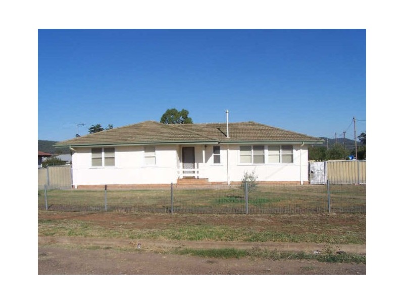 131 Thornton Street, Wellington NSW 2820