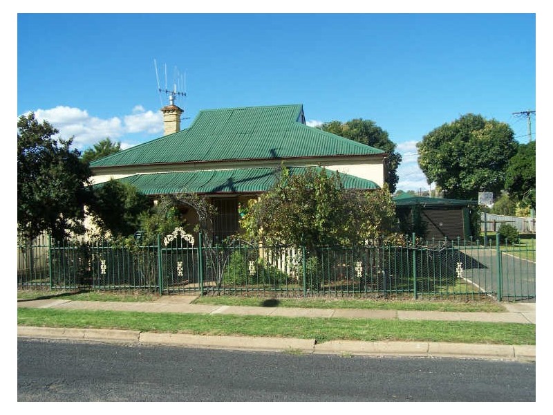 122 Arthur Street, Wellington NSW 2820