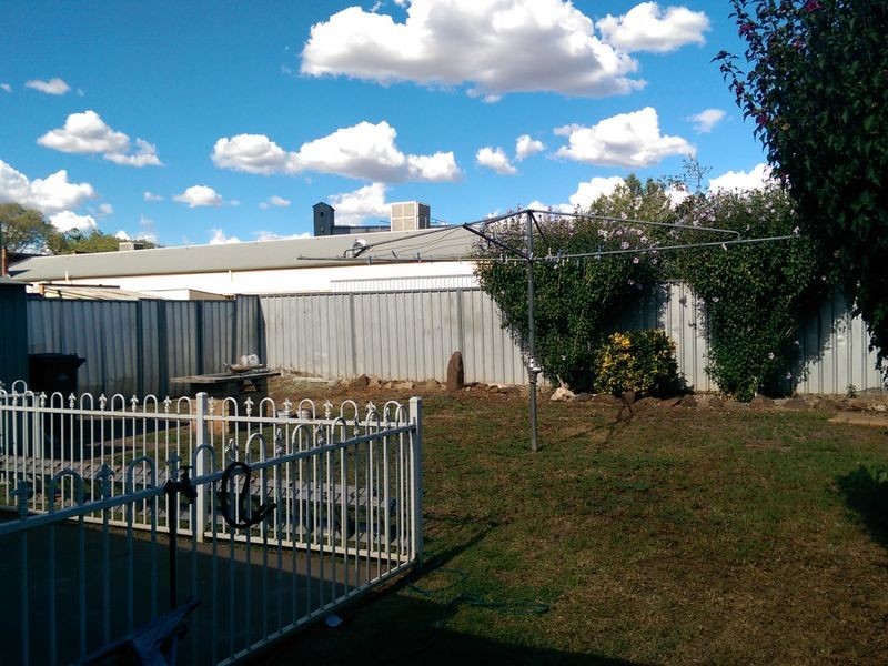 102 Arthur Street, Wellington NSW 2820