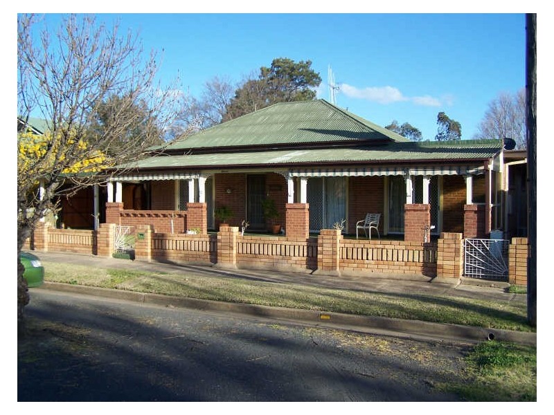 11 Gisborne Street, Wellington NSW 2820