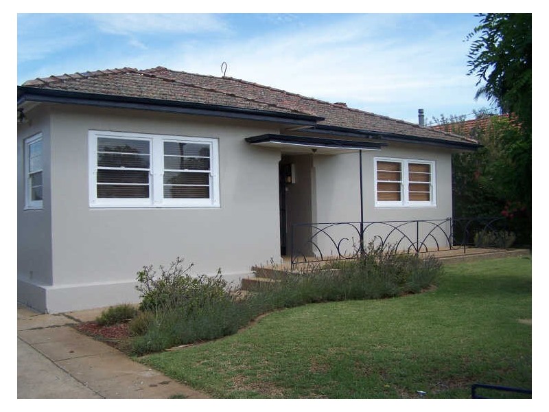 119 Arthur Street, Wellington NSW 2820