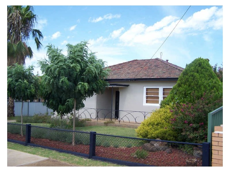 119 Arthur Street, Wellington NSW 2820