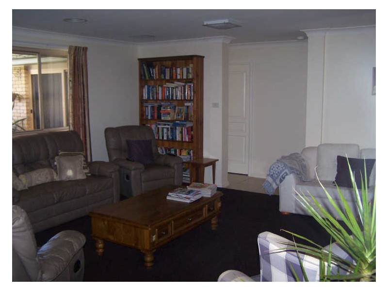 2 Ford Street, Wellington NSW 2820