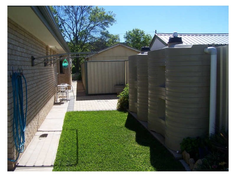 2 Ford Street, Wellington NSW 2820