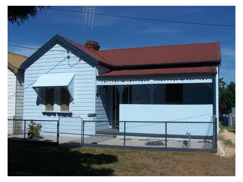 163 Percy Street, Wellington NSW 2820