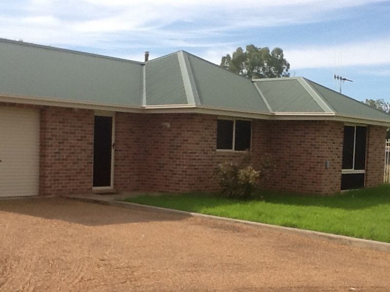 4/11A Maxwell Street, Wellington NSW 2820