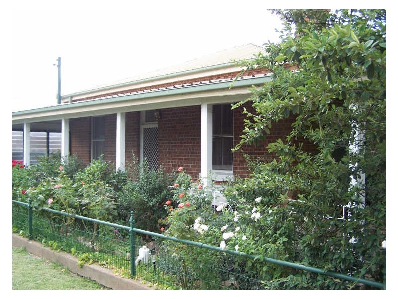 14 Gisborne Street, Wellington NSW 2820