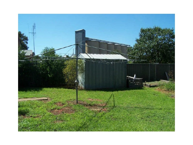 3 Hyeronimous Avenue, Wellington NSW 2820