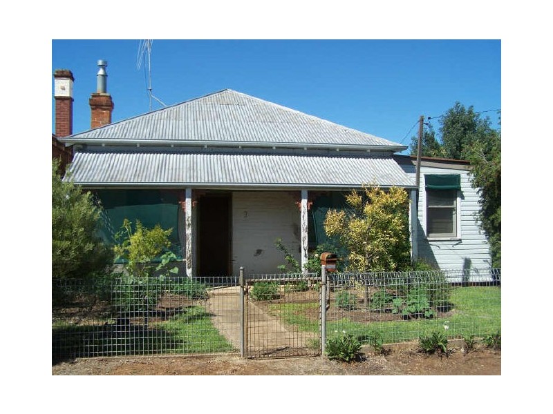 3 Hyeronimous Avenue, Wellington NSW 2820