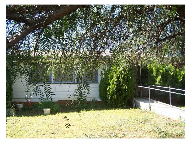 114 Thornton Street, Wellington NSW 2820