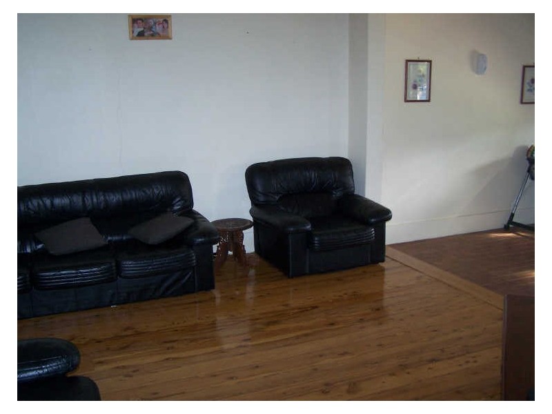 120 Whiteley Street, Wellington NSW 2820